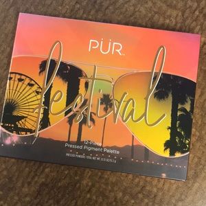 Pür Festival 12 piece Palette